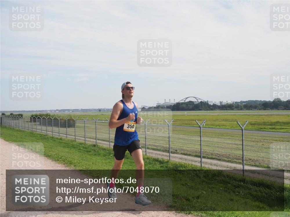 08.09.2024 - Airport Race Miley Keyser http://msf.ph/oto/7048070 08.09.2024 12:00:19 Laufen 350 meine-sportfotos.de