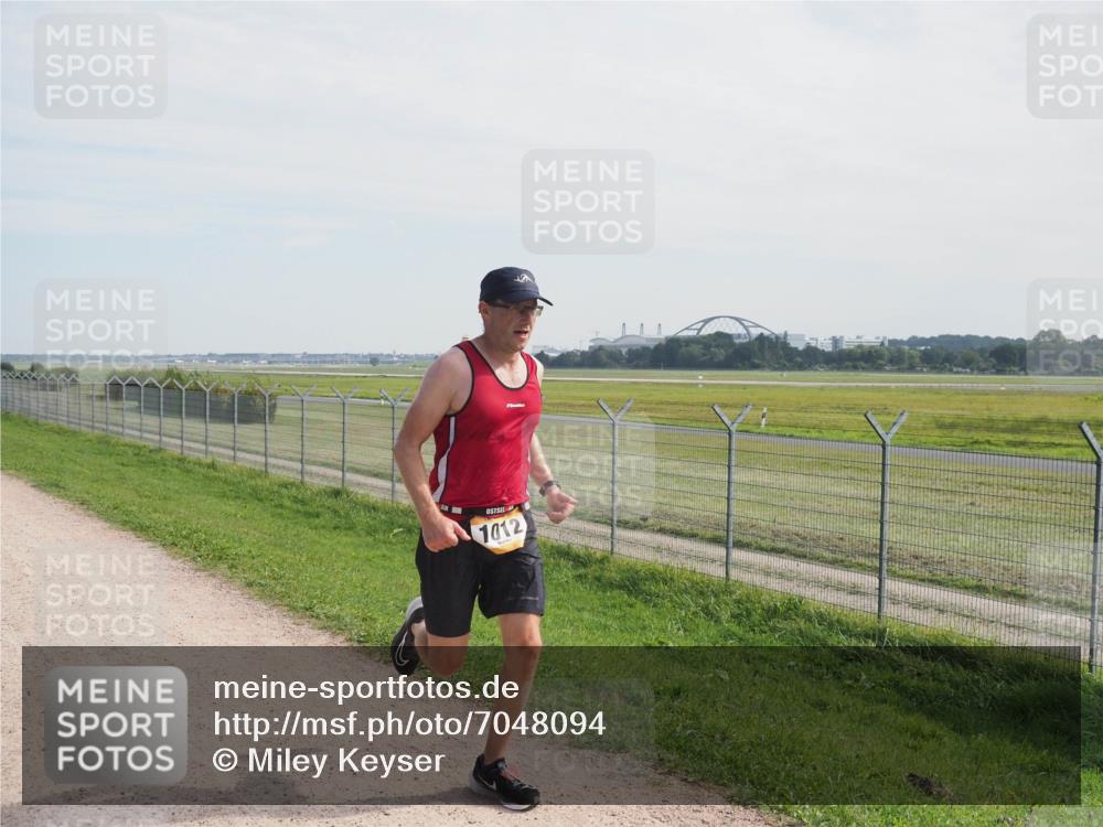 08.09.2024 - Airport Race Miley Keyser http://msf.ph/oto/7048094 08.09.2024 12:00:52 Laufen 1012 meine-sportfotos.de