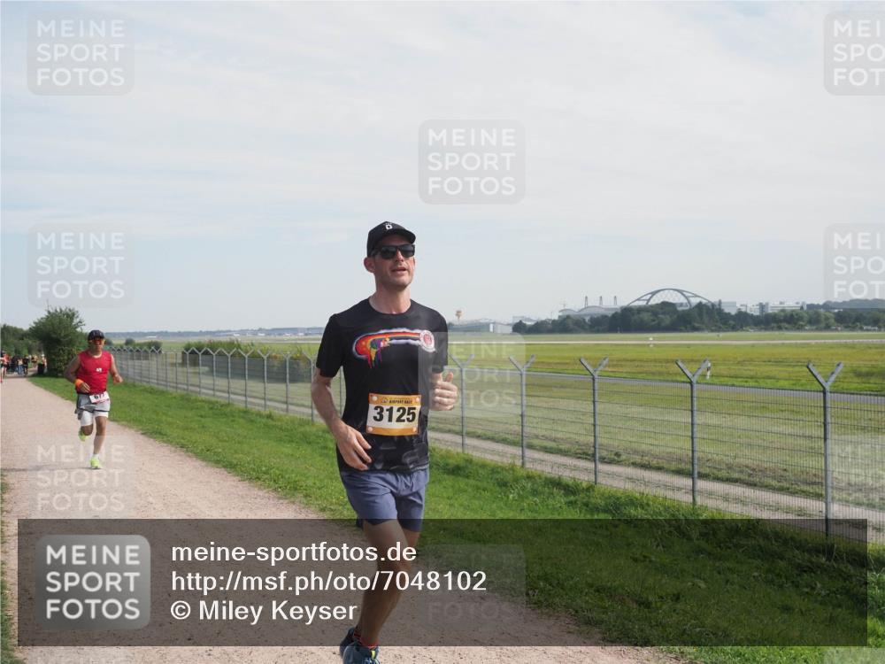 08.09.2024 - Airport Race Miley Keyser http://msf.ph/oto/7048102 08.09.2024 12:01:07 Laufen 3125 meine-sportfotos.de