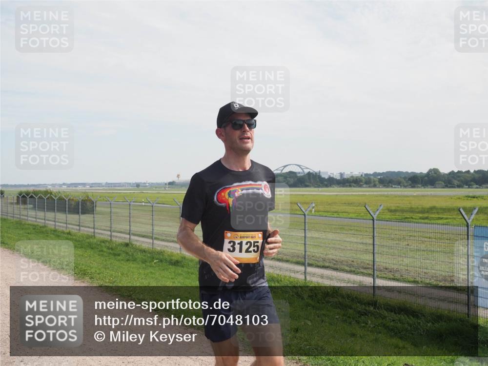 08.09.2024 - Airport Race Miley Keyser http://msf.ph/oto/7048103 08.09.2024 12:01:07 Laufen 3125 meine-sportfotos.de