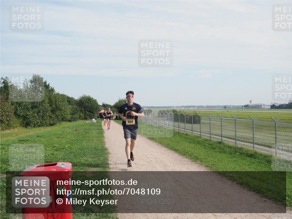 08.09.2024 - Airport Race Miley Keyser http://msf.ph/oto/7048109 08.09.2024 12:01:16 Laufen 809 meine-sportfotos.de