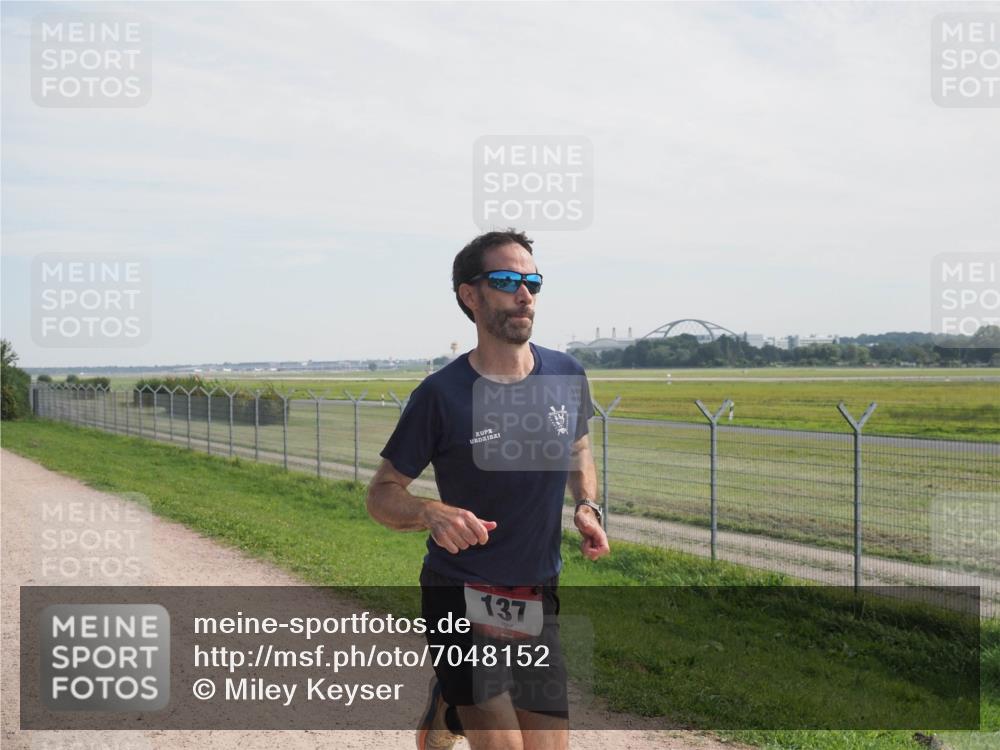 08.09.2024 - Airport Race Miley Keyser http://msf.ph/oto/7048152 08.09.2024 12:01:32 Laufen 137 meine-sportfotos.de