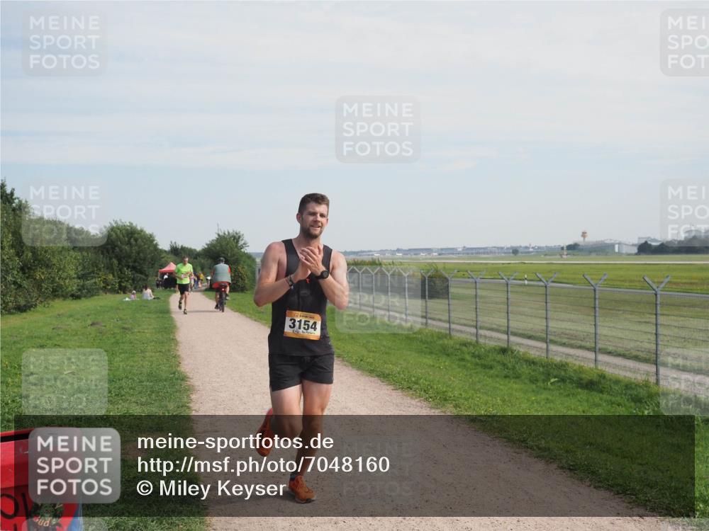08.09.2024 - Airport Race Miley Keyser http://msf.ph/oto/7048160 08.09.2024 12:01:40 Laufen 3154 meine-sportfotos.de