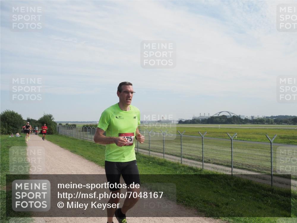 08.09.2024 - Airport Race Miley Keyser http://msf.ph/oto/7048167 08.09.2024 12:01:48 Laufen 75 meine-sportfotos.de