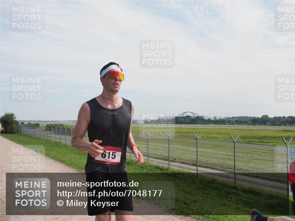 08.09.2024 - Airport Race Miley Keyser http://msf.ph/oto/7048177 08.09.2024 12:01:57 Laufen 615 meine-sportfotos.de