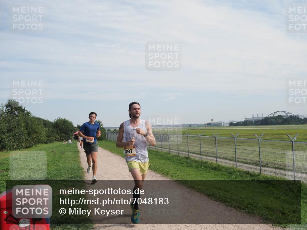 08.09.2024 - Airport Race Miley Keyser http://msf.ph/oto/7048183 08.09.2024 12:02:00 Laufen 397 meine-sportfotos.de
