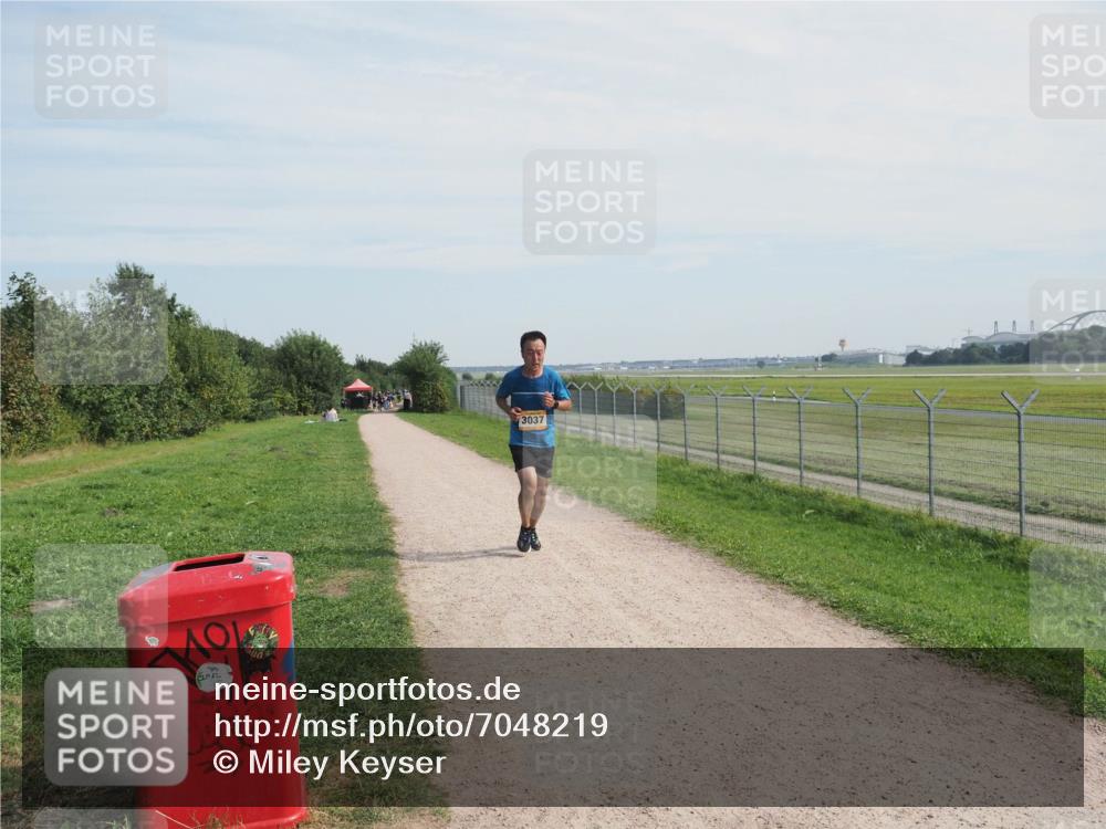 08.09.2024 - Airport Race Miley Keyser http://msf.ph/oto/7048219 08.09.2024 12:02:16 Laufen 3037 meine-sportfotos.de