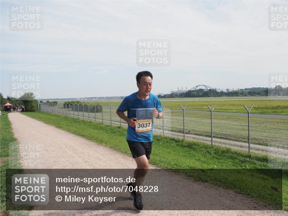 08.09.2024 - Airport Race Miley Keyser http://msf.ph/oto/7048228 08.09.2024 12:02:18 Laufen 3037 meine-sportfotos.de