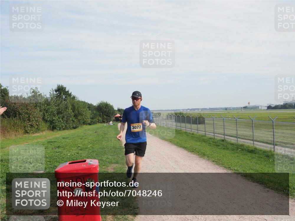 08.09.2024 - Airport Race Miley Keyser http://msf.ph/oto/7048246 08.09.2024 12:02:49 Laufen 7, 3072 meine-sportfotos.de