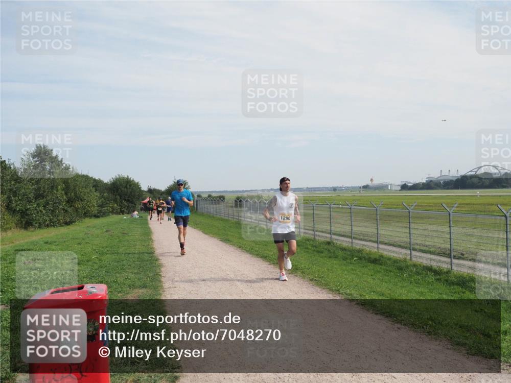 08.09.2024 - Airport Race Miley Keyser http://msf.ph/oto/7048270 08.09.2024 12:03:06 Laufen 1290 meine-sportfotos.de