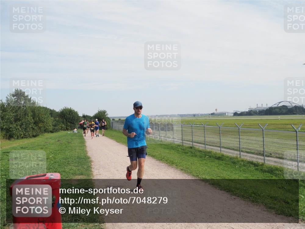08.09.2024 - Airport Race Miley Keyser http://msf.ph/oto/7048279 08.09.2024 12:03:08 Laufen  meine-sportfotos.de