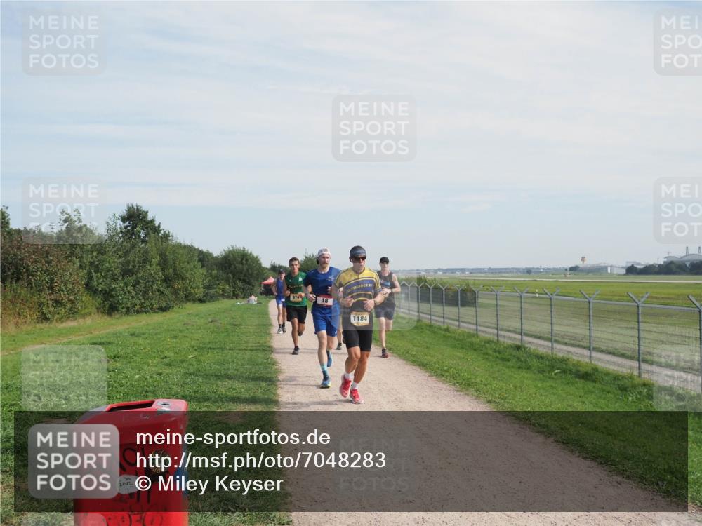 08.09.2024 - Airport Race Miley Keyser http://msf.ph/oto/7048283 08.09.2024 12:03:14 Laufen 974, 18, 1184 meine-sportfotos.de