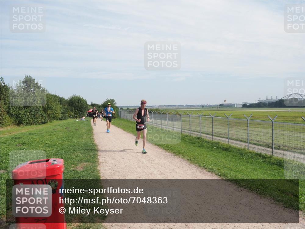 08.09.2024 - Airport Race Miley Keyser http://msf.ph/oto/7048363 08.09.2024 12:03:59 Laufen 158 meine-sportfotos.de