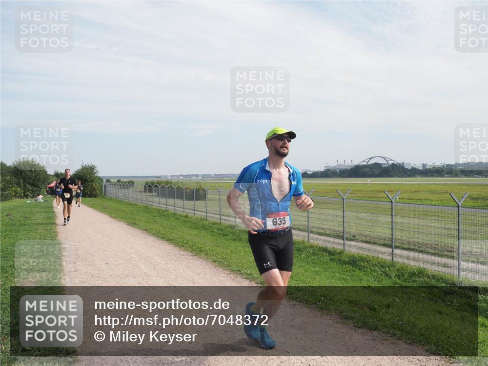 08.09.2024 - Airport Race Miley Keyser http://msf.ph/oto/7048372 08.09.2024 12:04:03 Laufen 4, 635 meine-sportfotos.de