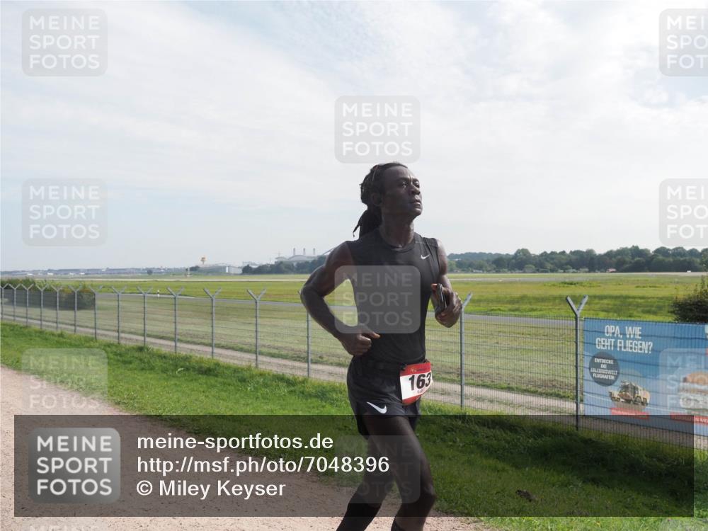 08.09.2024 - Airport Race Miley Keyser http://msf.ph/oto/7048396 08.09.2024 12:04:18 Laufen 163 meine-sportfotos.de