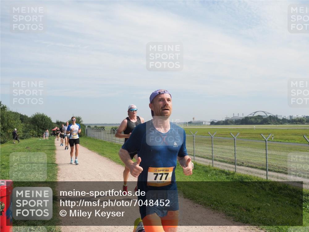 08.09.2024 - Airport Race Miley Keyser http://msf.ph/oto/7048452 08.09.2024 12:05:16 Laufen 492, 777 meine-sportfotos.de