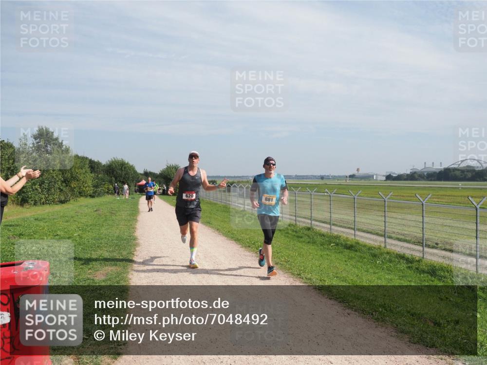 08.09.2024 - Airport Race Miley Keyser http://msf.ph/oto/7048492 08.09.2024 12:05:44 Laufen 620, 881 meine-sportfotos.de