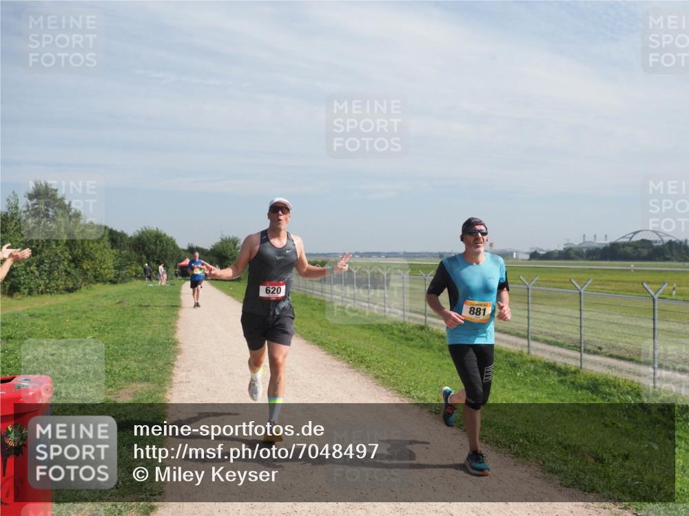 08.09.2024 - Airport Race Miley Keyser http://msf.ph/oto/7048497 08.09.2024 12:05:45 Laufen 620, 881 meine-sportfotos.de