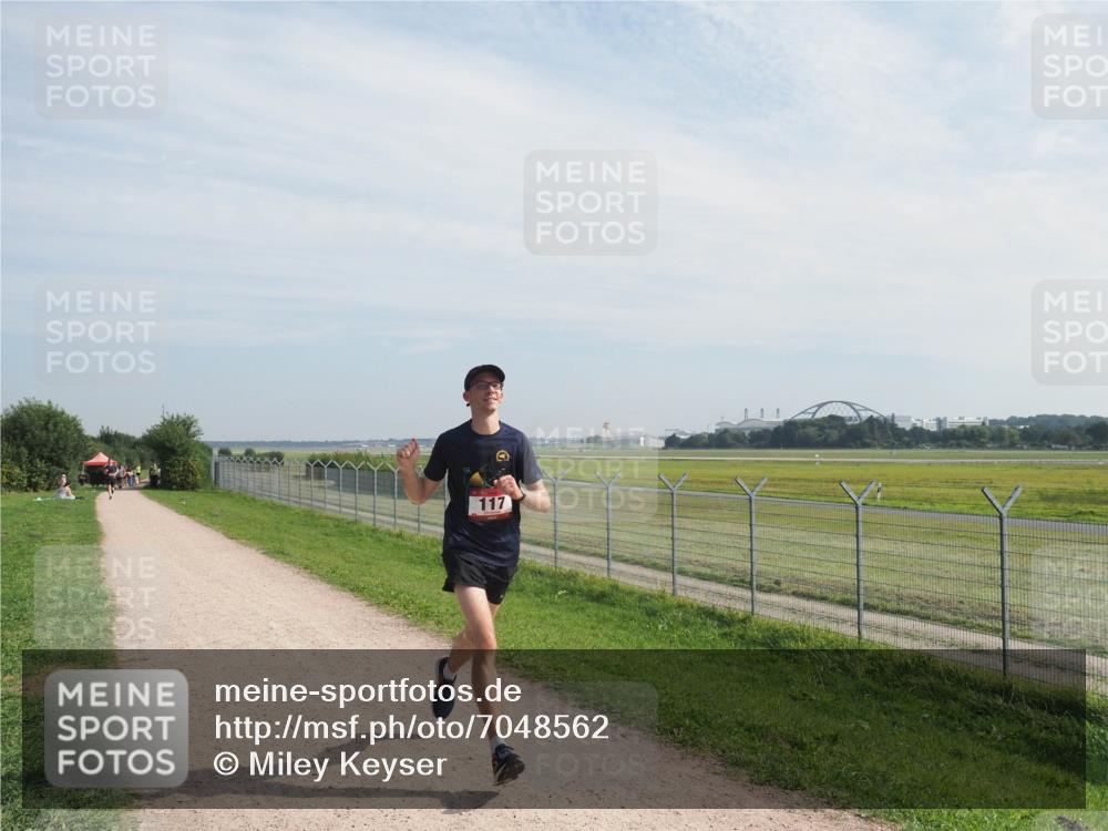 08.09.2024 - Airport Race Miley Keyser http://msf.ph/oto/7048562 08.09.2024 12:06:20 Laufen 117 meine-sportfotos.de