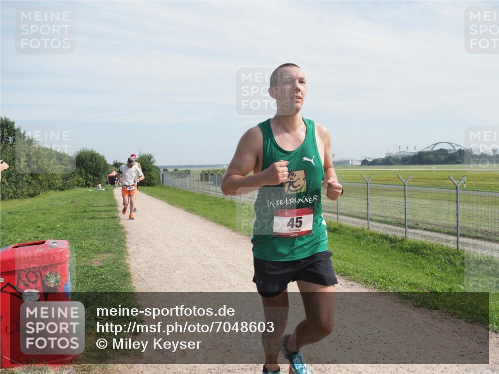 08.09.2024 - Airport Race Miley Keyser http://msf.ph/oto/7048603 08.09.2024 12:06:51 Laufen 45 meine-sportfotos.de