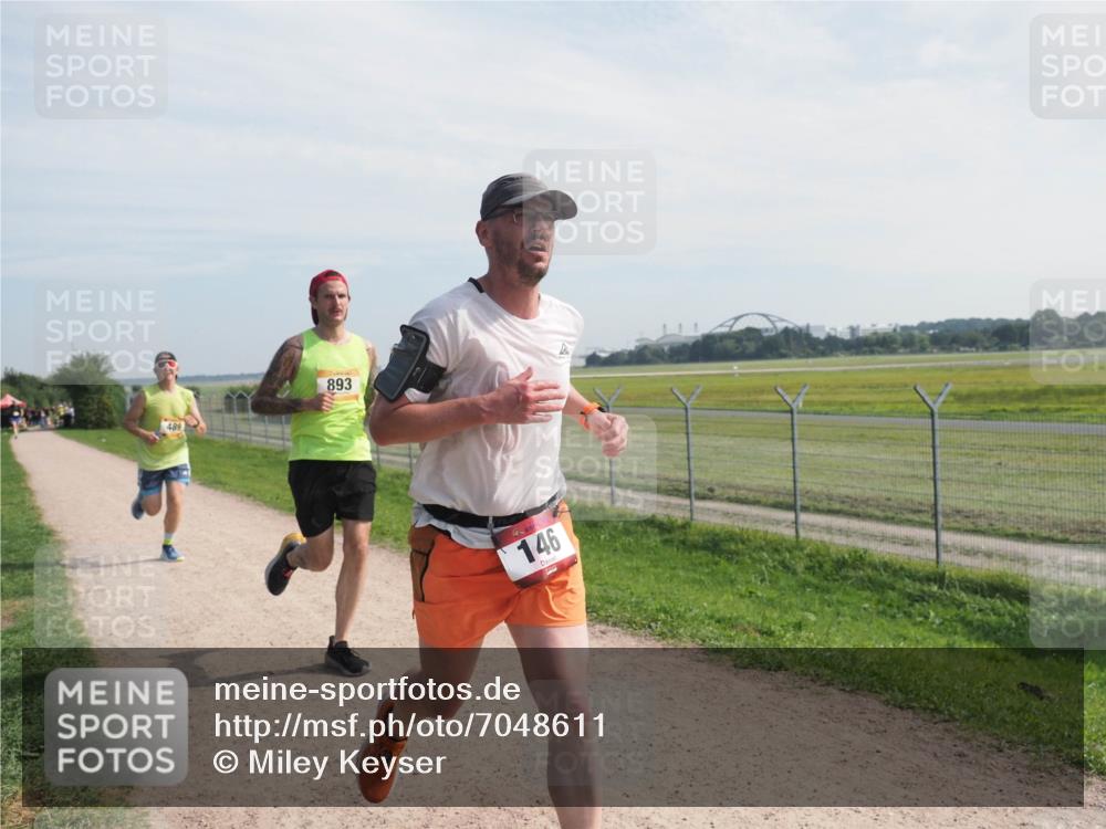 08.09.2024 - Airport Race Miley Keyser http://msf.ph/oto/7048611 08.09.2024 12:06:54 Laufen 489, 893, 146 meine-sportfotos.de