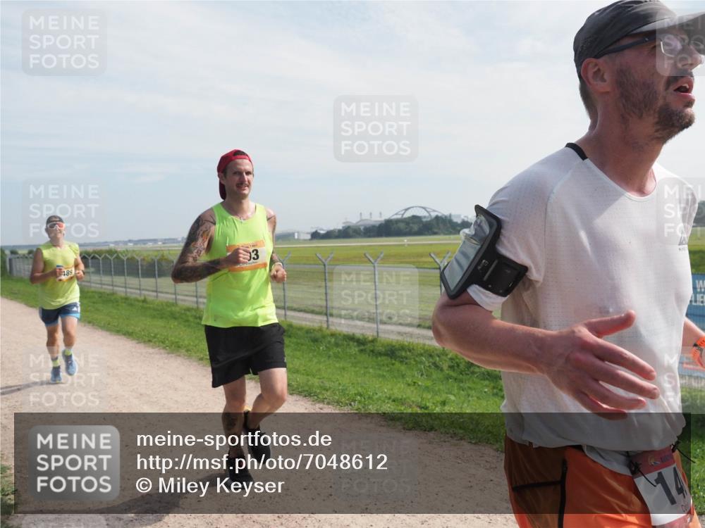 08.09.2024 - Airport Race Miley Keyser http://msf.ph/oto/7048612 08.09.2024 12:06:54 Laufen 489, 3, 14 meine-sportfotos.de