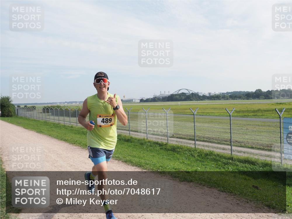 08.09.2024 - Airport Race Miley Keyser http://msf.ph/oto/7048617 08.09.2024 12:06:56 Laufen 489 meine-sportfotos.de