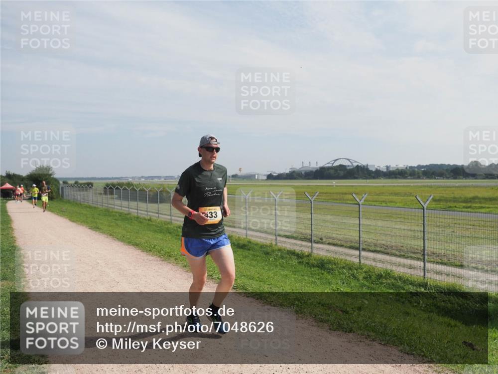 08.09.2024 - Airport Race Miley Keyser http://msf.ph/oto/7048626 08.09.2024 12:07:20 Laufen 433 meine-sportfotos.de