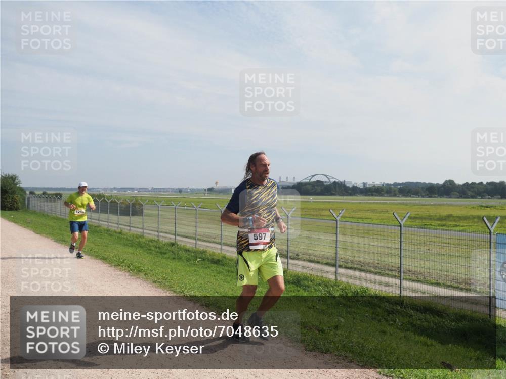 08.09.2024 - Airport Race Miley Keyser http://msf.ph/oto/7048635 08.09.2024 12:07:28 Laufen 1254, 597 meine-sportfotos.de
