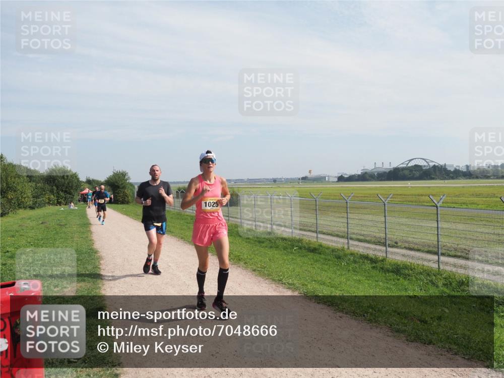08.09.2024 - Airport Race Miley Keyser http://msf.ph/oto/7048666 08.09.2024 12:07:55 Laufen 1025 meine-sportfotos.de