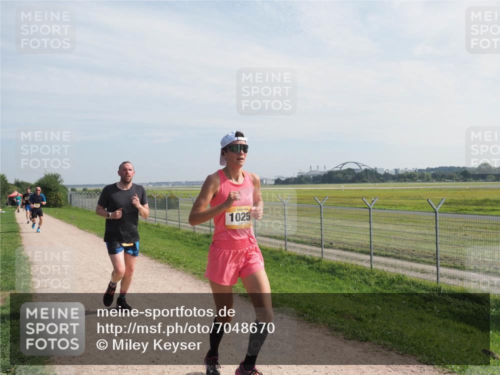 08.09.2024 - Airport Race Miley Keyser http://msf.ph/oto/7048670 08.09.2024 12:07:55 Laufen 1025 meine-sportfotos.de