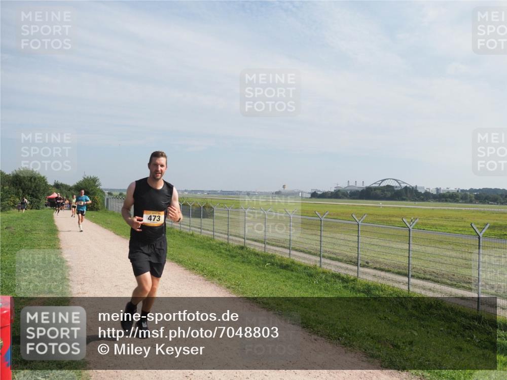 08.09.2024 - Airport Race Miley Keyser http://msf.ph/oto/7048803 08.09.2024 12:08:54 Laufen 473 meine-sportfotos.de