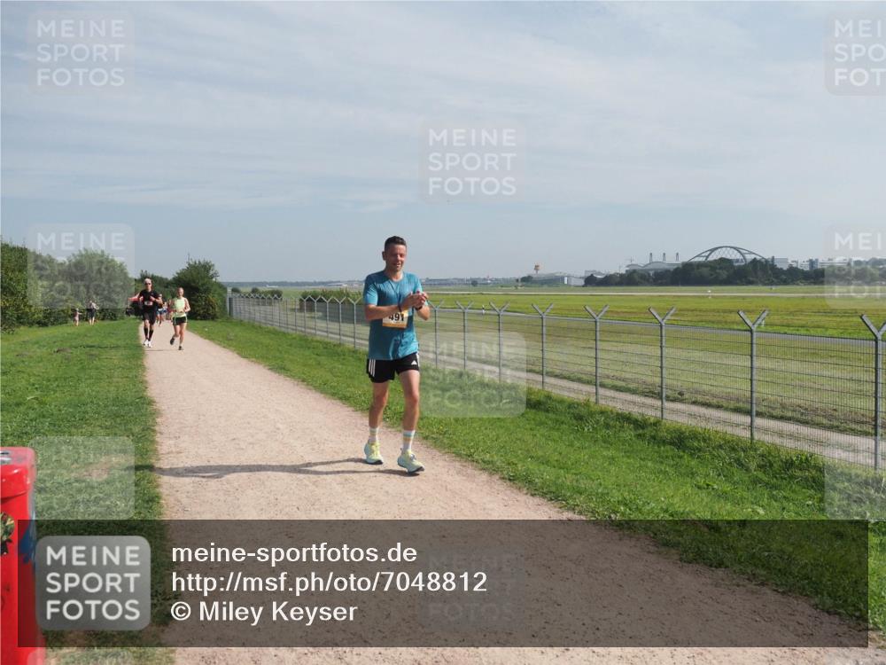 08.09.2024 - Airport Race Miley Keyser http://msf.ph/oto/7048812 08.09.2024 12:09:00 Laufen 491 meine-sportfotos.de