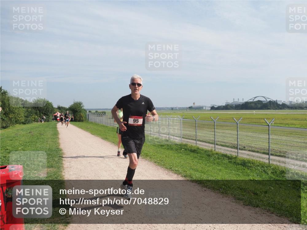 08.09.2024 - Airport Race Miley Keyser http://msf.ph/oto/7048829 08.09.2024 12:09:05 Laufen 95 meine-sportfotos.de
