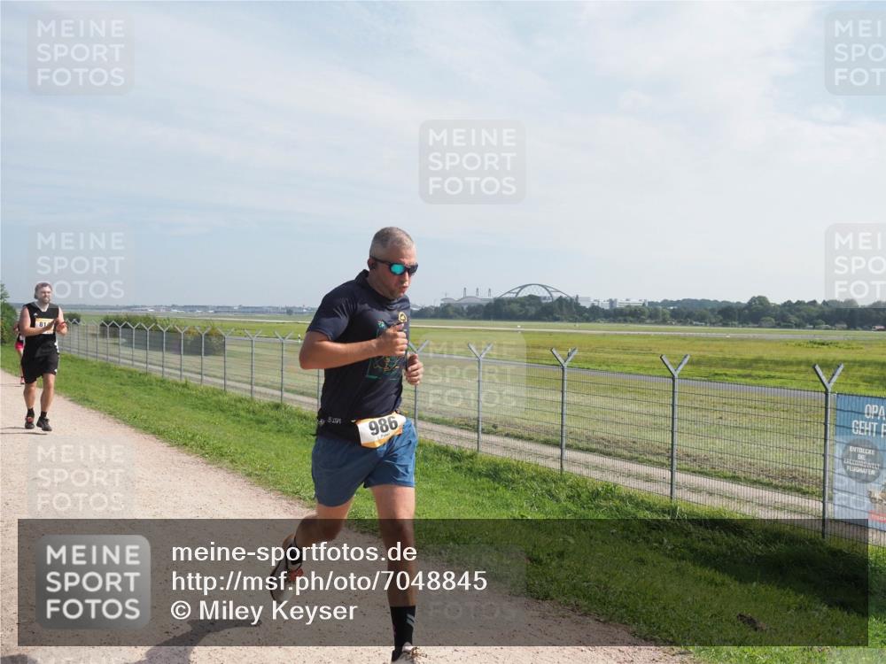 08.09.2024 - Airport Race Miley Keyser http://msf.ph/oto/7048845 08.09.2024 12:09:15 Laufen 814, 986 meine-sportfotos.de
