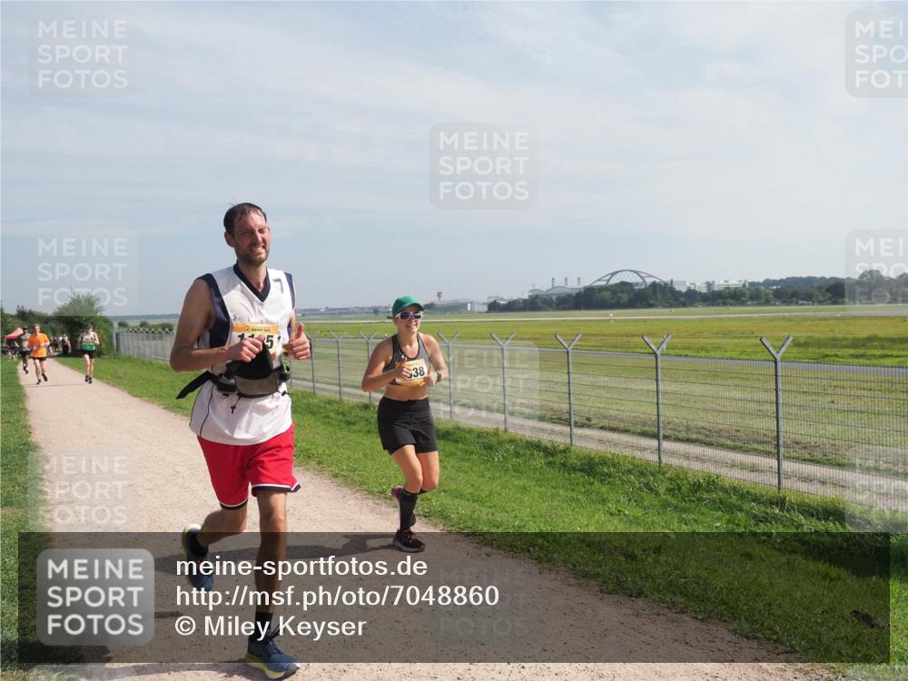 08.09.2024 - Airport Race Miley Keyser http://msf.ph/oto/7048860 08.09.2024 12:09:21 Laufen 5, 38 meine-sportfotos.de