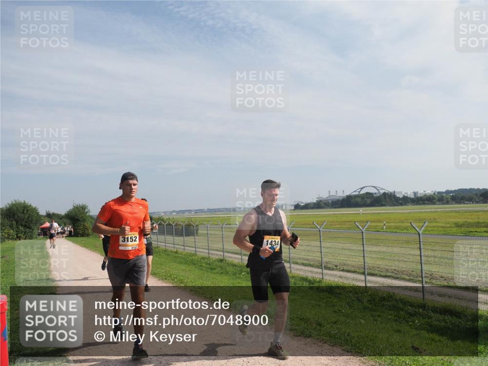 08.09.2024 - Airport Race Miley Keyser http://msf.ph/oto/7048900 08.09.2024 12:09:56 Laufen 3152, 3152, 1434 meine-sportfotos.de