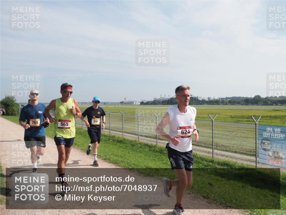08.09.2024 - Airport Race Miley Keyser http://msf.ph/oto/7048937 08.09.2024 12:10:17 Laufen 291, 765, 565, 624 meine-sportfotos.de
