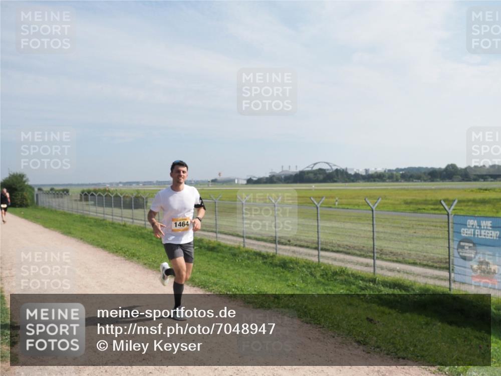 08.09.2024 - Airport Race Miley Keyser http://msf.ph/oto/7048947 08.09.2024 12:10:19 Laufen 1464 meine-sportfotos.de