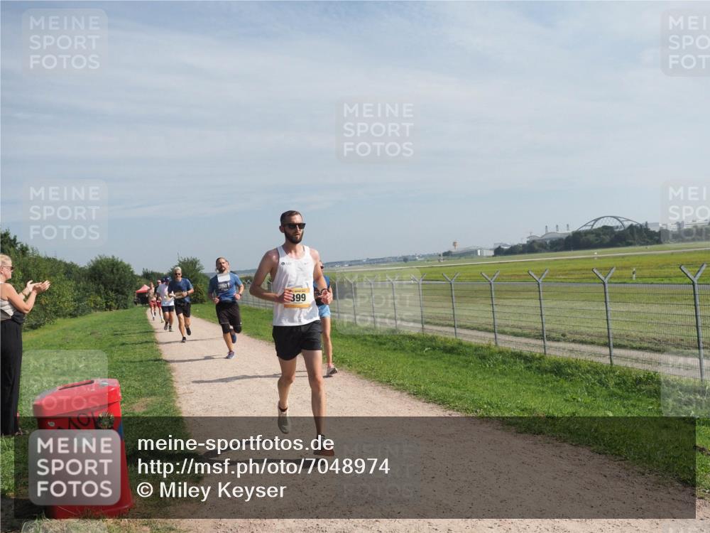 08.09.2024 - Airport Race Miley Keyser http://msf.ph/oto/7048974 08.09.2024 12:10:32 Laufen 399 meine-sportfotos.de