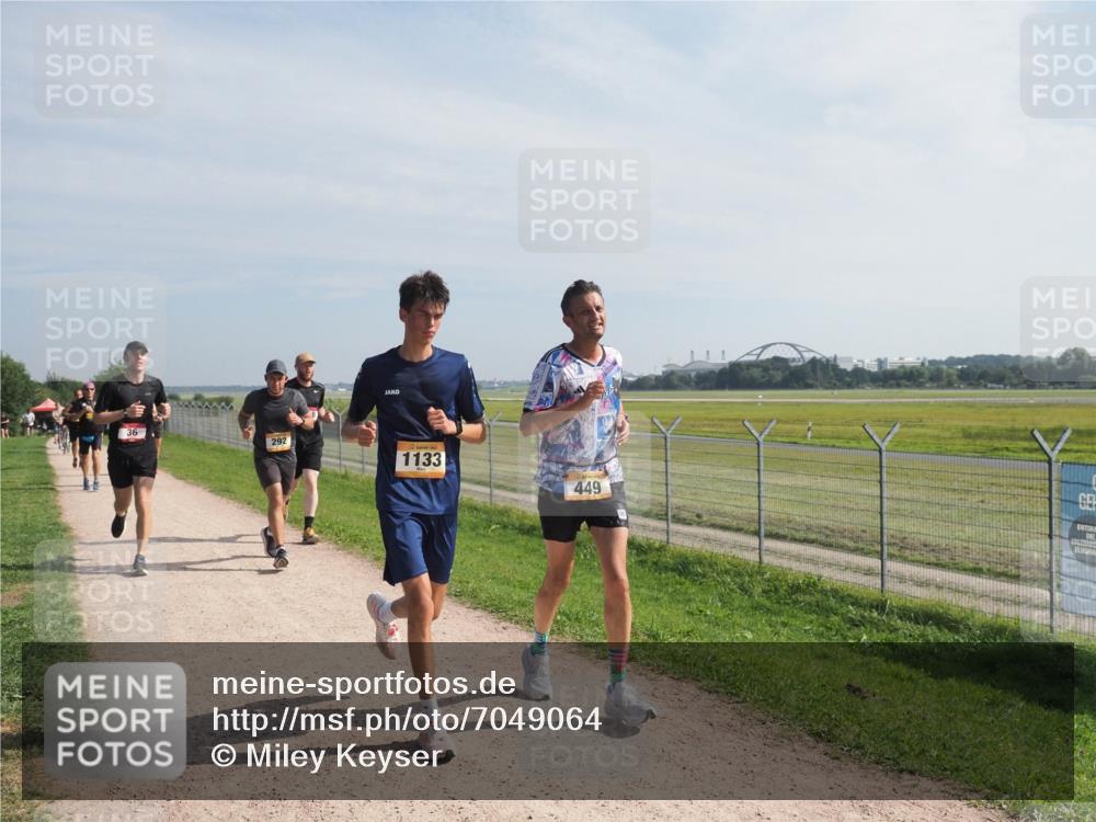 08.09.2024 - Airport Race Miley Keyser http://msf.ph/oto/7049064 08.09.2024 12:11:17 Laufen 36, 292, 1133, 449 meine-sportfotos.de