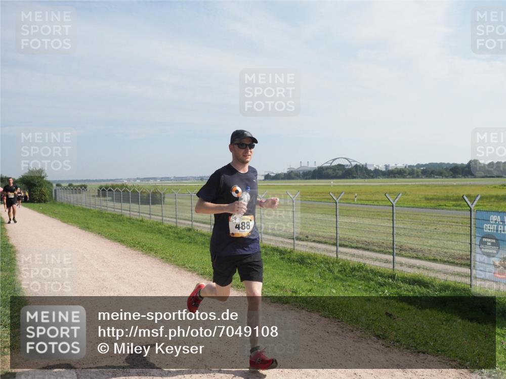 08.09.2024 - Airport Race Miley Keyser http://msf.ph/oto/7049108 08.09.2024 12:11:36 Laufen 488 meine-sportfotos.de