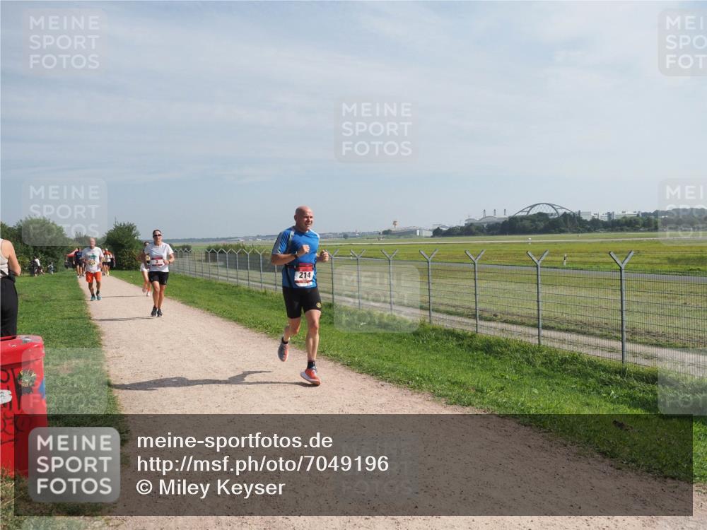08.09.2024 - Airport Race Miley Keyser http://msf.ph/oto/7049196 08.09.2024 12:12:13 Laufen 214 meine-sportfotos.de