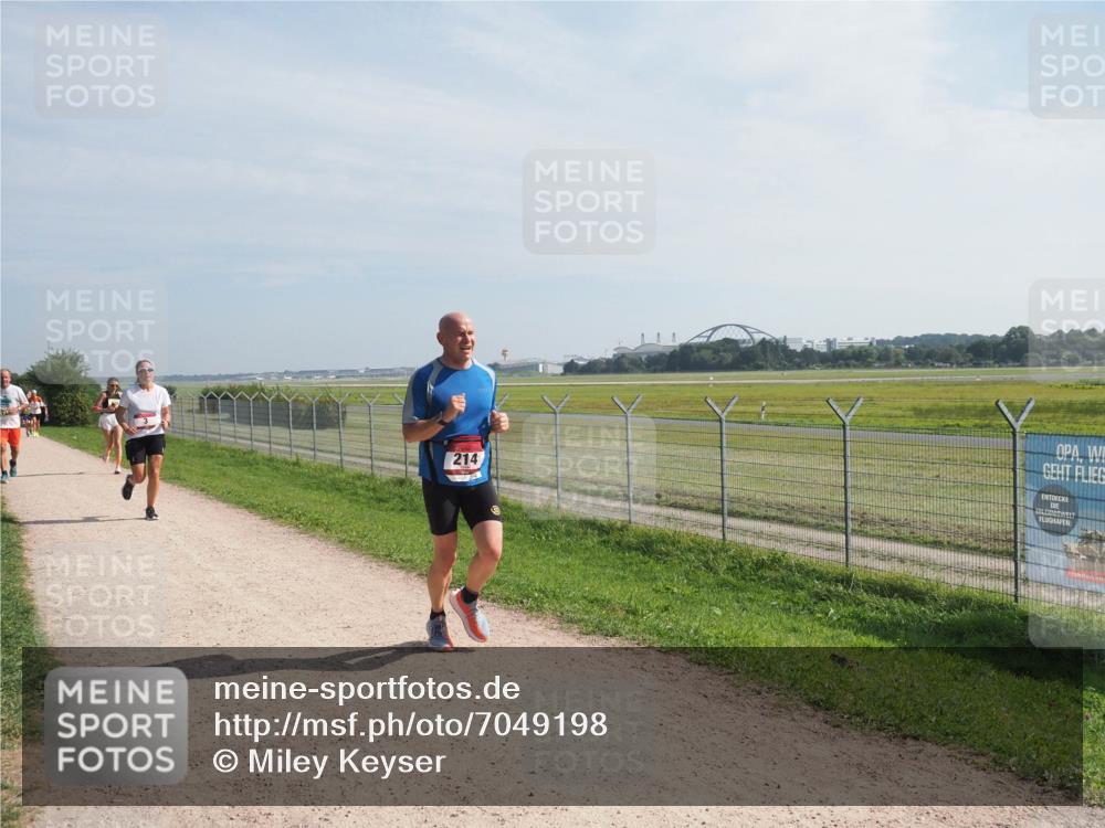 08.09.2024 - Airport Race Miley Keyser http://msf.ph/oto/7049198 08.09.2024 12:12:13 Laufen 214 meine-sportfotos.de