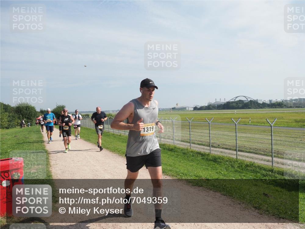 08.09.2024 - Airport Race Miley Keyser http://msf.ph/oto/7049359 08.09.2024 12:13:19 Laufen 1491, 1319 meine-sportfotos.de