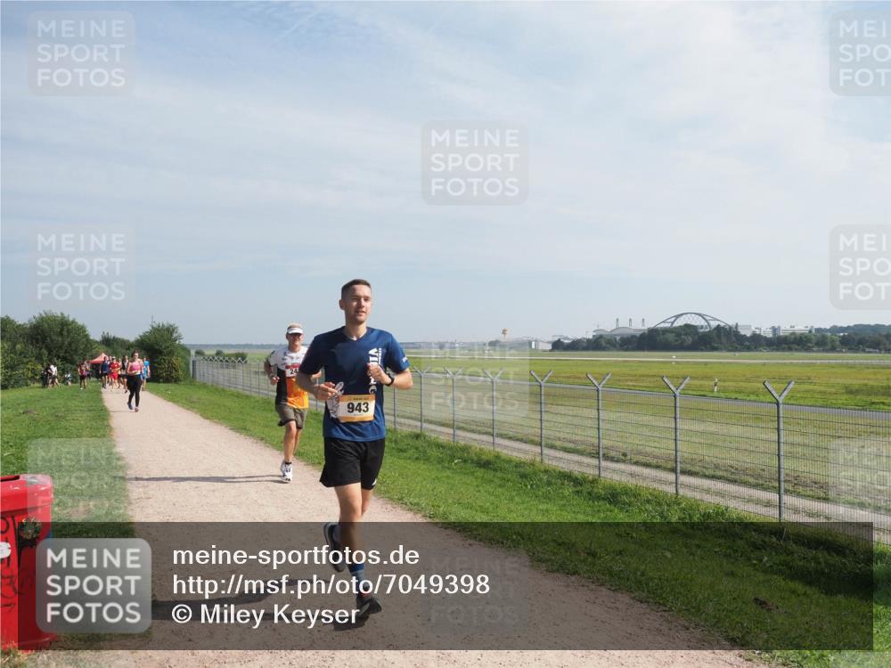 08.09.2024 - Airport Race Miley Keyser http://msf.ph/oto/7049398 08.09.2024 12:13:32 Laufen 943 meine-sportfotos.de
