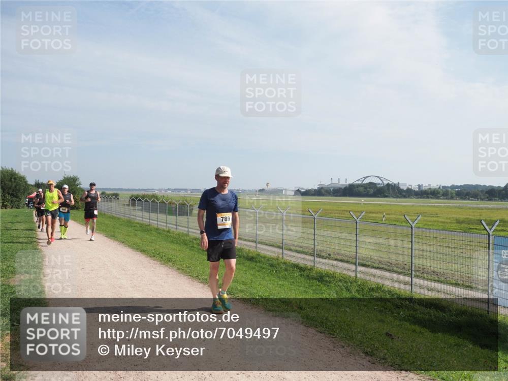 08.09.2024 - Airport Race Miley Keyser http://msf.ph/oto/7049497 08.09.2024 12:14:14 Laufen 789 meine-sportfotos.de