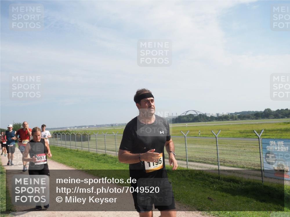08.09.2024 - Airport Race Miley Keyser http://msf.ph/oto/7049520 08.09.2024 12:14:20 Laufen 3025, 697, 697, 1795 meine-sportfotos.de