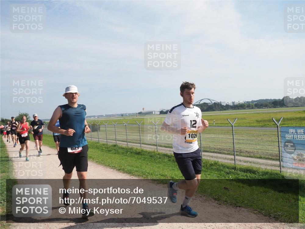08.09.2024 - Airport Race Miley Keyser http://msf.ph/oto/7049537 08.09.2024 12:14:23 Laufen 71, 625, 12, 1026 meine-sportfotos.de
