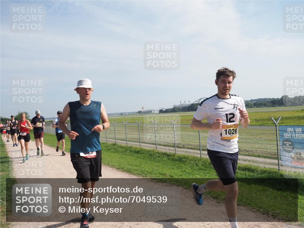 08.09.2024 - Airport Race Miley Keyser http://msf.ph/oto/7049539 08.09.2024 12:14:24 Laufen 12, 1026 meine-sportfotos.de